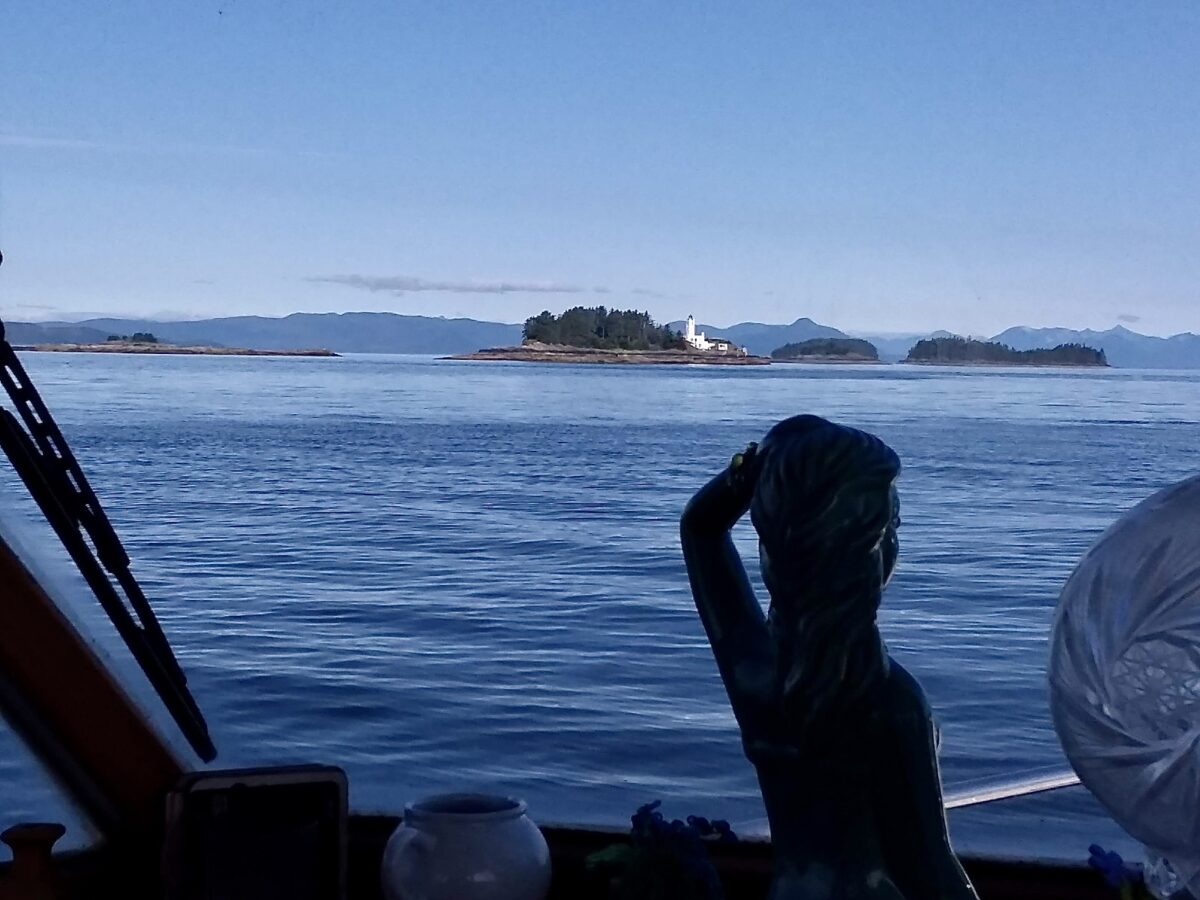 5 Finger Lighthouse, first lit in 1902